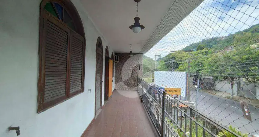 Casa com 3 dormitórios à venda, 244 m² por R$ 700.000,00 - São Francisco - Niterói/RJ