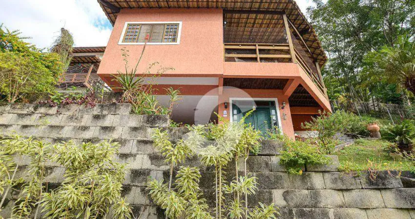 Casa com 3 dormitórios à venda, 287 m² por R$ 900.000,00 - Itaipu - Niterói/RJ