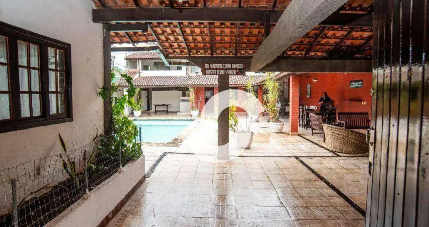OPORTUNIDADE ÚNICA! Casa com 7 quartos, 900m² - Engenho do Mato, c/ piscina e campo de futebol R$790.000