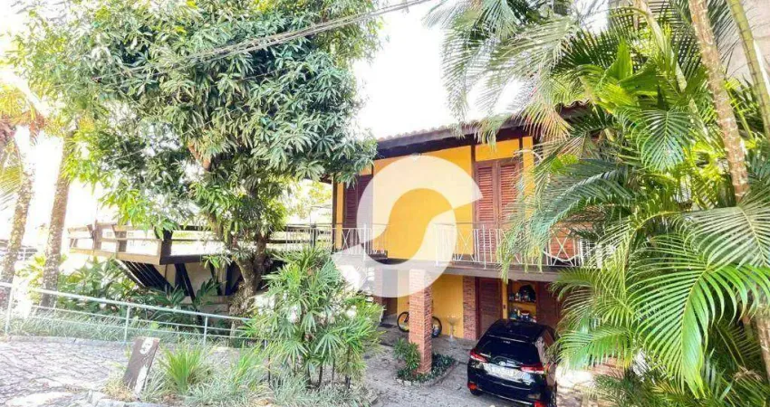 Casa com 3 dormitórios, 209 m² - venda por R$ 1.690.000,00 ou aluguel por R$ 7.589,61/mês - Pendotiba - Niterói/RJ