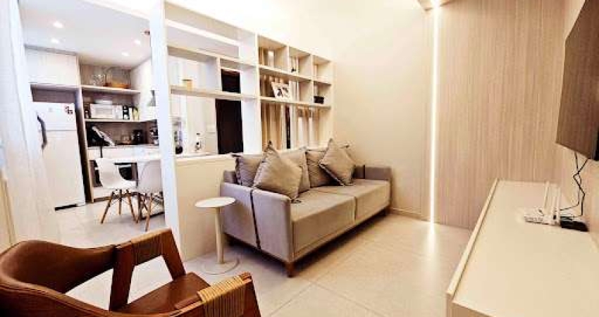 Apartamento com 2 dormitórios à venda, 69 m² por R$ 650.000,00 - Icaraí - Niterói/RJ