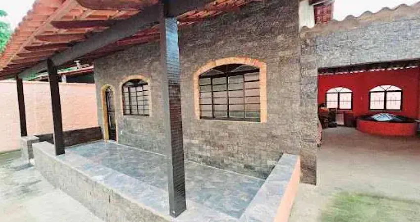 Casa com 2 dormitórios à venda, 50 m² por R$ 335.000,00 - Colubande - São Gonçalo/RJ