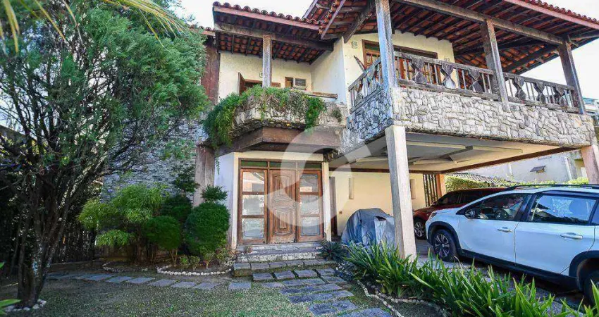 Maravilhosa casa  com 4 quartos 4 vagas no Condominio UbaVI 375 m² por R$ 1.690.000 - Itaipu - Niterói/RJ