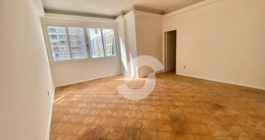 Apartamento com 3 dormitórios à venda, 137 m² por R$ 780.000,00 - Icaraí - Niterói/RJ