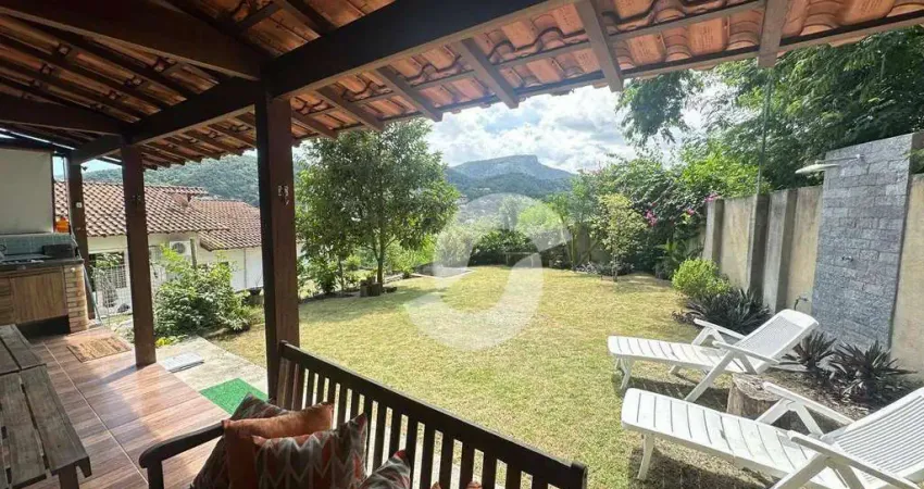 Casa com 4 dormitórios à venda, 164 m² por R$ 895.000,00 - Itaipu - Niterói/RJ