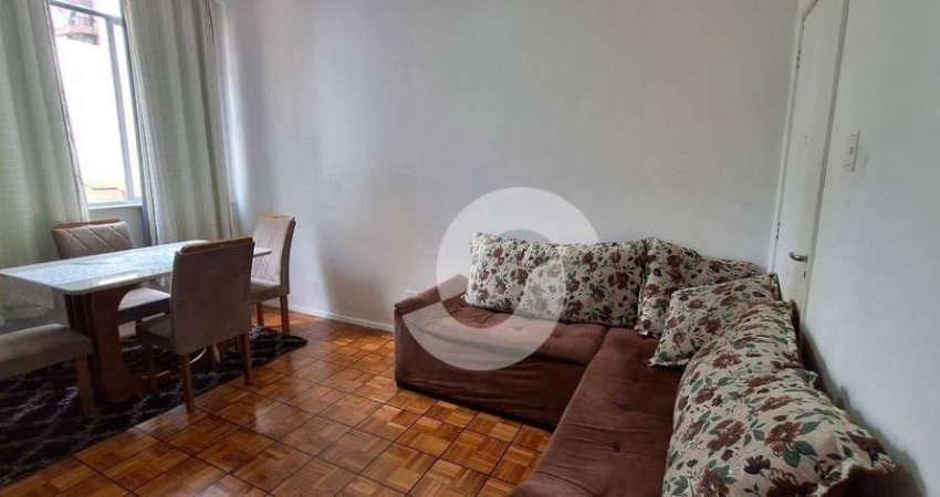 Apartamento com 2 quartos com vaga no miolo de Icaraí