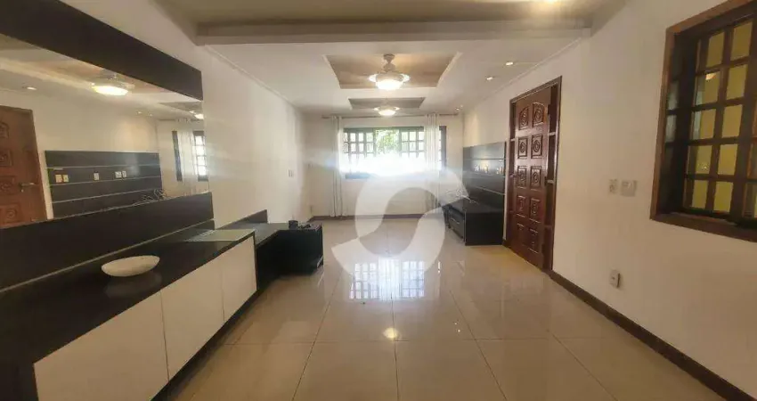 Casa com 6 dormitórios à venda, 314 m² por R$ 1.600.000,00 - São Francisco - Niterói/RJ