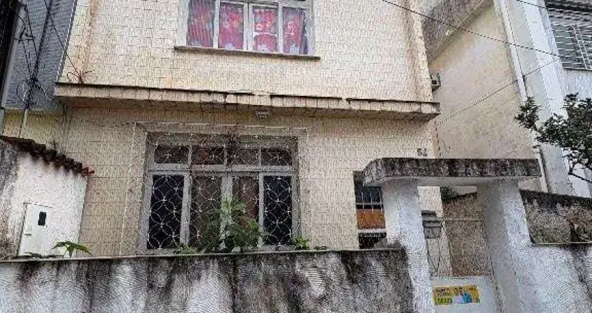 Casa com 3 dormitórios à venda, 180 m² por R$ 250.000,00 - Santa Rosa - Niterói/RJ