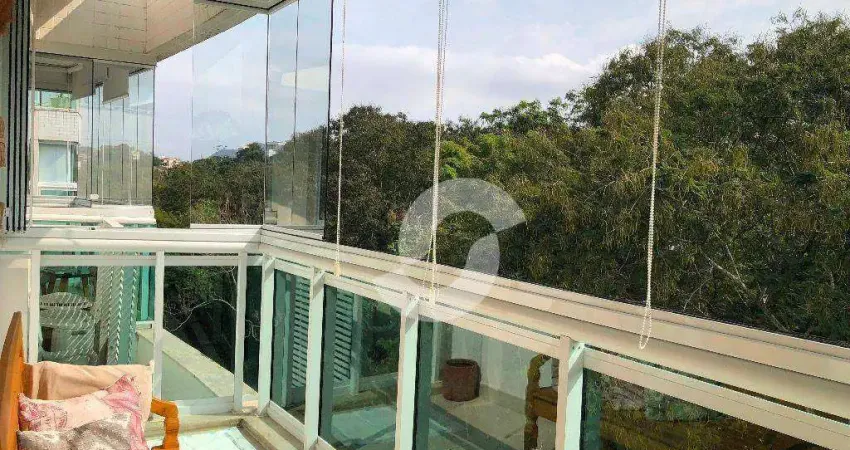 Camboinhas! E Próximo a Praia! Lindo e decorado apartamento com 3 quartos, lazer completo