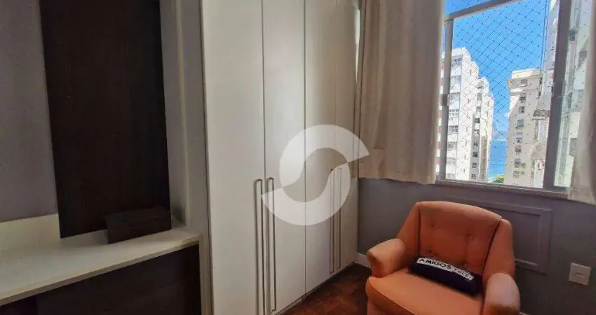 More na quadra da praia em apartamento de 3 quartos com excelente planta