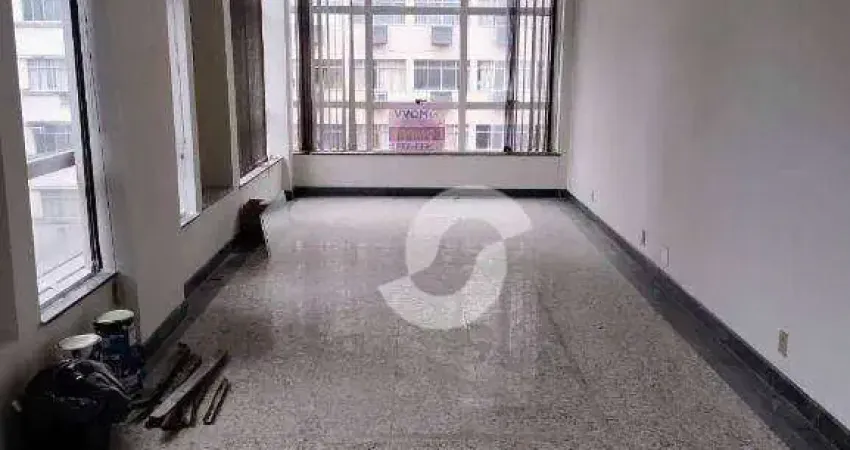 Sala comercial com 1 sala à venda na Rua Acadêmico Valter Gonçalves, 1, Centro, Niterói