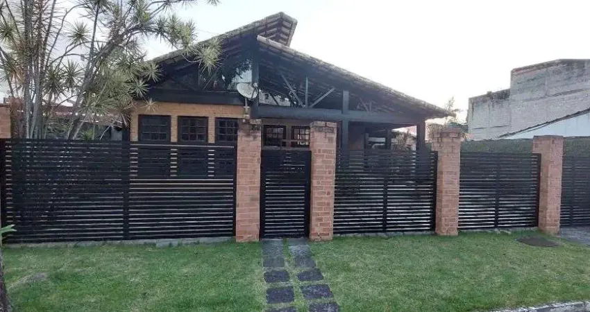 Casa com 3 dormitórios à venda, 137 m² por r$ 780.000,00 - baldeador - niterói/rj