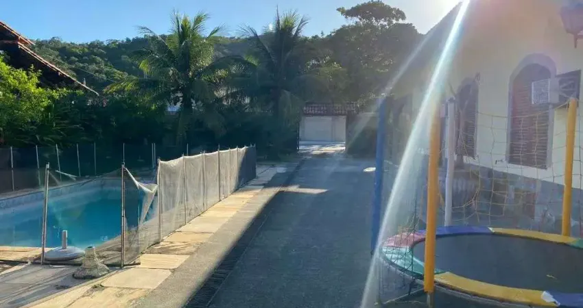 Casa com 4 dormitórios à venda, 350 m² por r$ 1.400.000,00 - marazul - niterói/rj