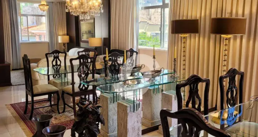 Excelente Apartamento Reformado a 2 Quadras da Praia de Icaraí