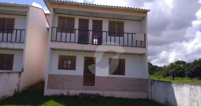 Casa duplex com 2 dormitórios à venda, 87 m² por R$ 170.000,00 - Retiro São Joaquim - Itaboraí/RJ