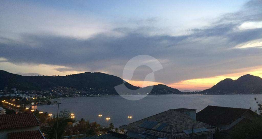 Casa à venda, 290 m² por R$ 1.470.000,00 - São Francisco - Niterói/RJ
