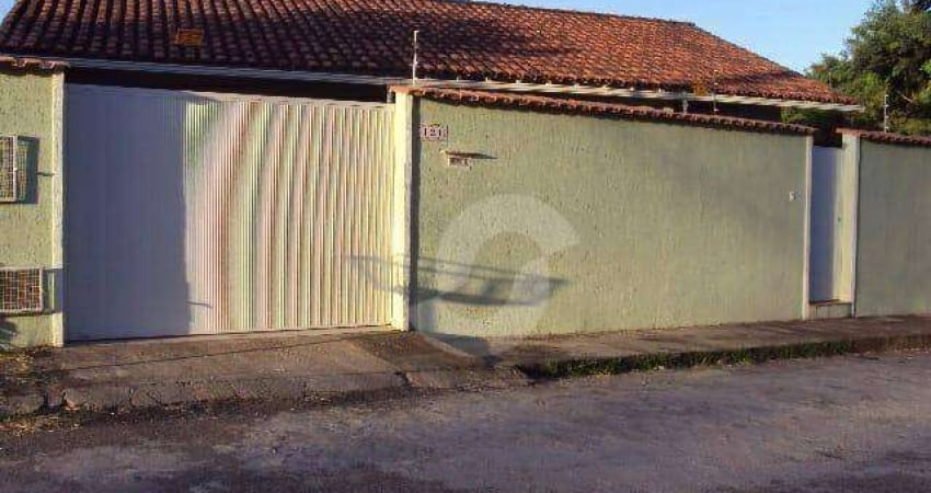 Casa com 4 dormitórios à venda, 260 m² por R$ 600.000,00 - Pendotiba - Niterói/RJ