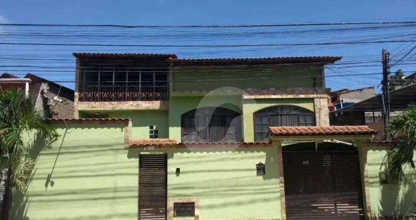 Excelente Casa duplex à venda, 280 m² por R$ 590.000,00 - Porto Novo - São Gonçalo/RJ