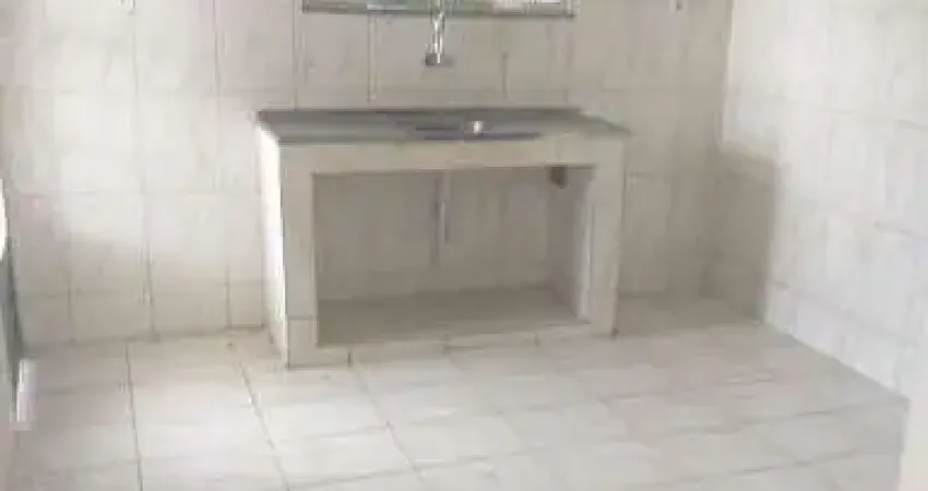 Sobrado com 2 dormitórios à venda, 72 m² por R$ 180.000,00 - Boaçu - São Gonçalo/RJ