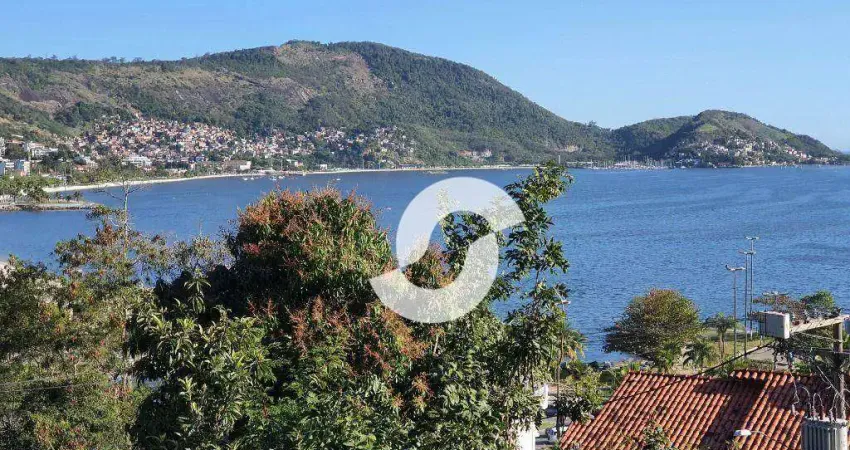 Casa com 3 dormitórios à venda, 320 m² por R$ 1.840.000,00 - São Francisco - Niterói/RJ