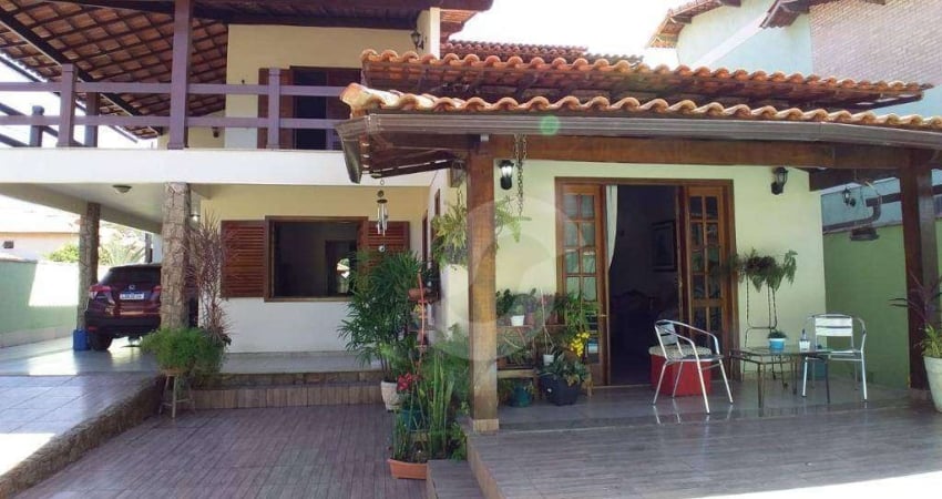 Casa com 4 dormitórios à venda, 300 m² por R$ 1.050.000,00 - Itaipu - Niterói/RJ