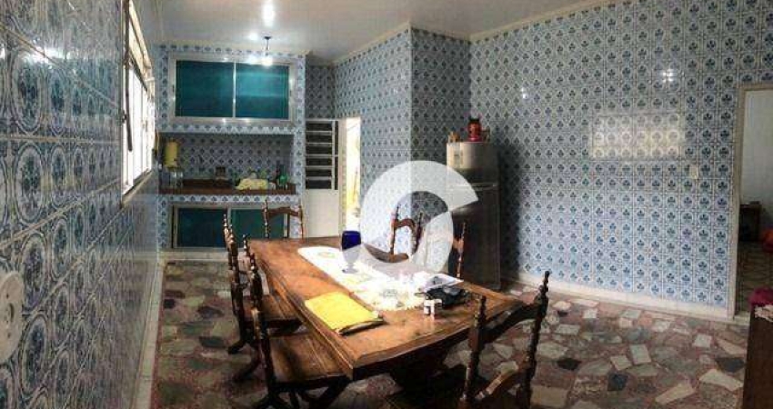 Casa com 3 dormitórios à venda, 240 m² por R$ 360.000,00 - Rocha - São Gonçalo/RJ