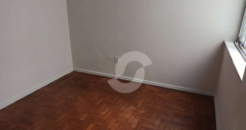 Apartamento com 1 dormitório à venda, 50 m² por R$ 190.000,00 - Centro - Niterói/RJ