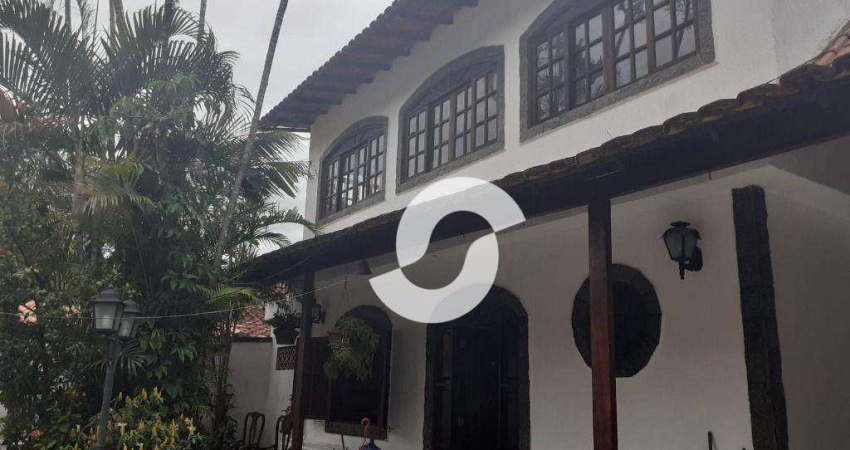 Casa com 3 dormitórios à venda, 200 m² por R$ 1.300.000,00 - Piratininga - Niterói/RJ
