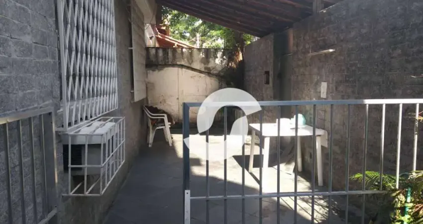 Casa à venda, 200 m² por R$ 1.100.000,00 - Santa Rosa - Niterói/RJ