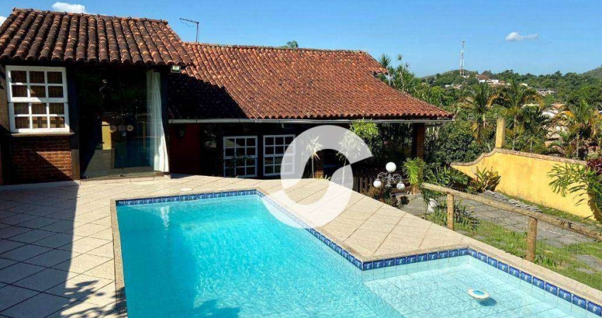Casa com 3 dormitórios à venda, 350 m² por R$ 880.000,00 - Mata Paca - Niterói/RJ