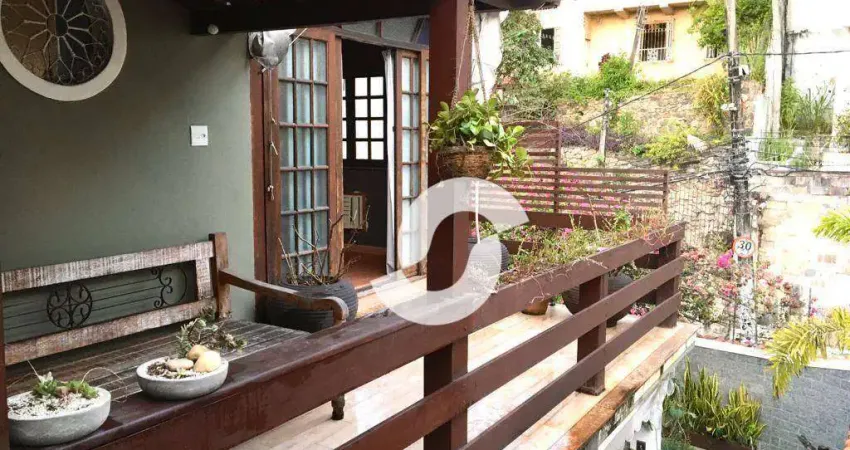 Casa com 4 quartos à venda na Rua Comandante Miguelote Viana, 94, Icaraí, Niterói