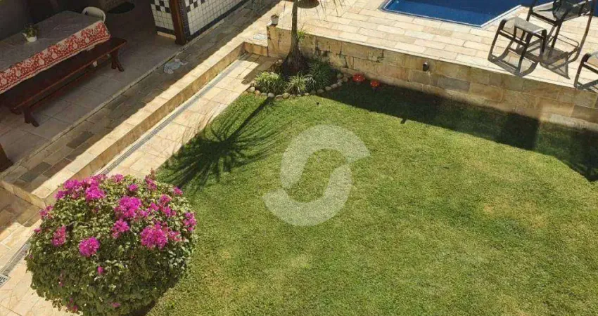 Casa com 4 dormitórios à venda, 240 m² por R$ 1.500.000,00 - Itaipu - Niterói/RJ