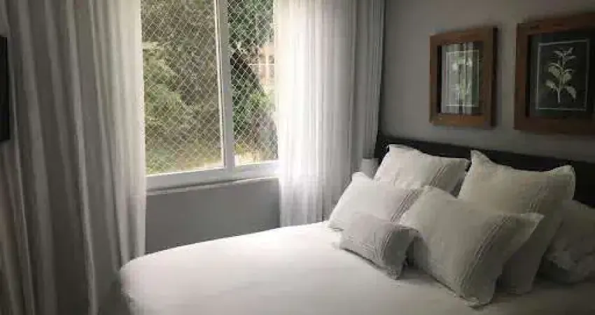 Apartamento Modernizado de 3 Quartos na Praia de Icaraí – Pronto para Morar!