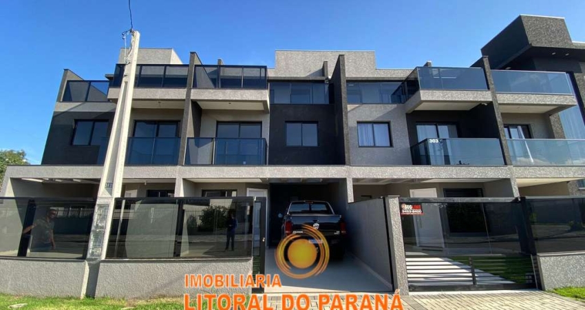Sobrado Triplex -  3 Dormitórios Gaivotas Matinhos