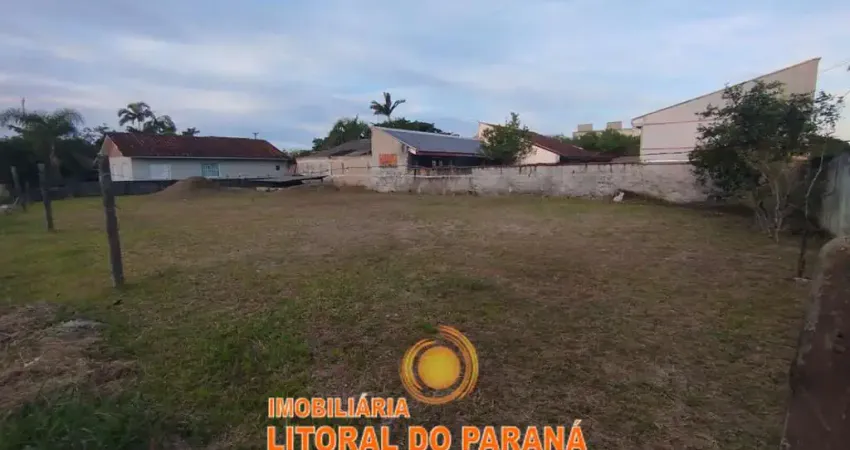 Terreno de esquina face oeste e sul com asfalto novo na frente