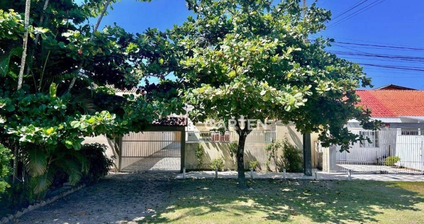 Sobrado com 3 dormitórios à venda- Ipacarai - Matinhos/PR
