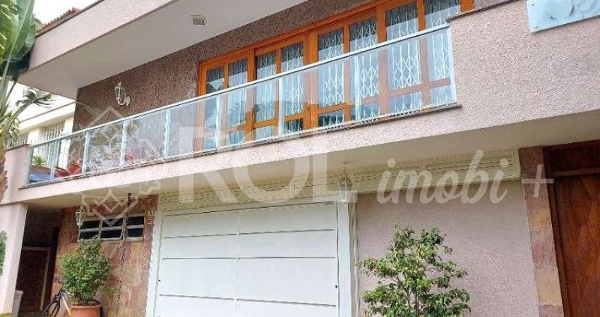 Imperdível Casa de Luxo à Venda no Alto da Lapa, São Paulo-SP: 5 quartos, 4 suítes, 3 salas, 7 banheiros, 5 vagas, 545m²