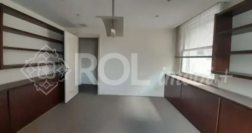 Conjunto comercial 175 m² - 5 salas - 1 vaga - república - locação ou venda
