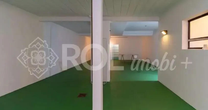 Casa comercial com 8 salas para alugar na Rua Tavares Bastos, 318, Perdizes, São Paulo