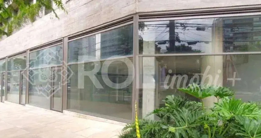 Loja comercial para locação na vila madalena, são paulo-sp: mezanino, 2 banheiros, 235m² de área.