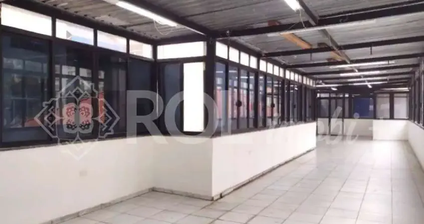 Prédio com 3 salas para alugar na Rua Conselheiro Brotero, 1110, Santa Cecília, São Paulo