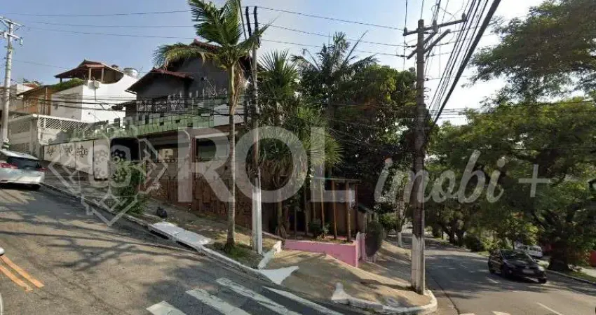 Casa comercial à venda em são paulo - vila pompéia: 4 salas, 3 banheiros, 140 m² de área!