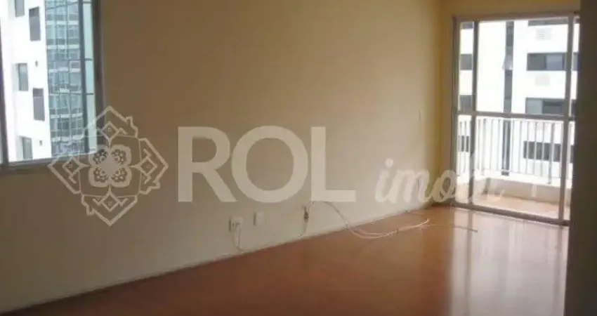 Apartamento com varanda - 3 dormitórios - 1 suíte - 2 vagas - perto metrô - 107 m²