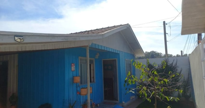 CASA NO BAIRRO DO BUTIATUVINA (AO LADO DE SANTA FELICIDADE) CURITIBA-PR