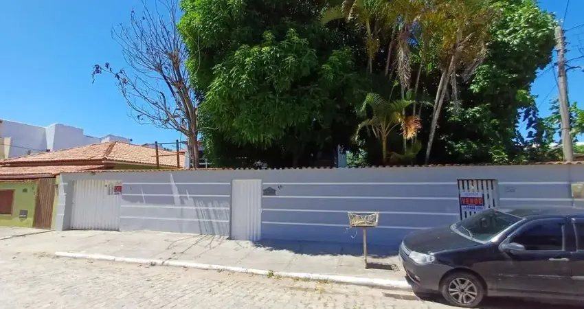Casa 615m², 3 quartos (1 suíte) e 6 vagas  São Cristóvão