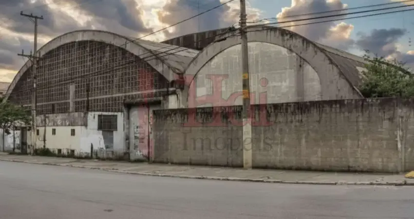 Galpão de grande porte na mooca com potencial de valorização