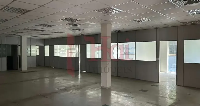 Prédio à venda no Bom Retiro, São Paulo