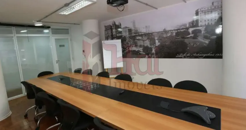 Sala comercial para alugar na Rua José Bonifácio, 24, Sé, São Paulo