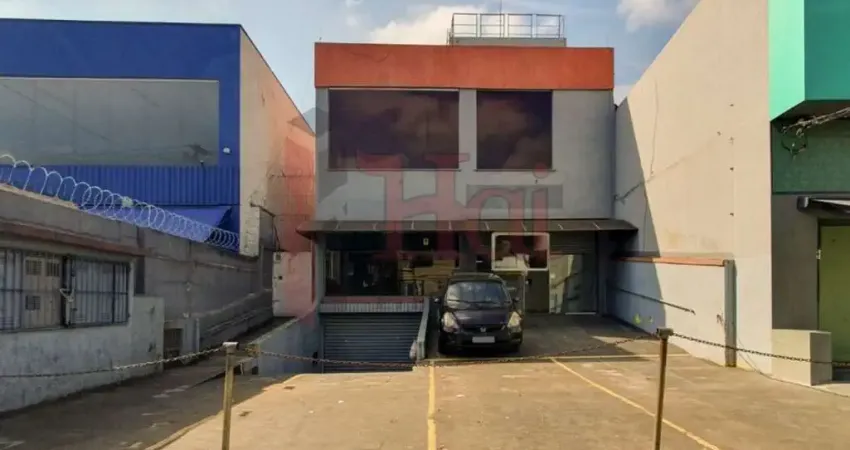 Loja comercial com excelente localização e infraestrutura completa