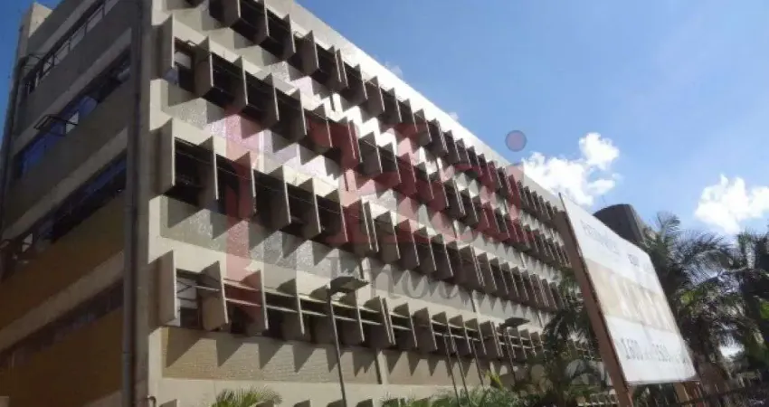 Prédio para alugar na Água Branca, São Paulo 